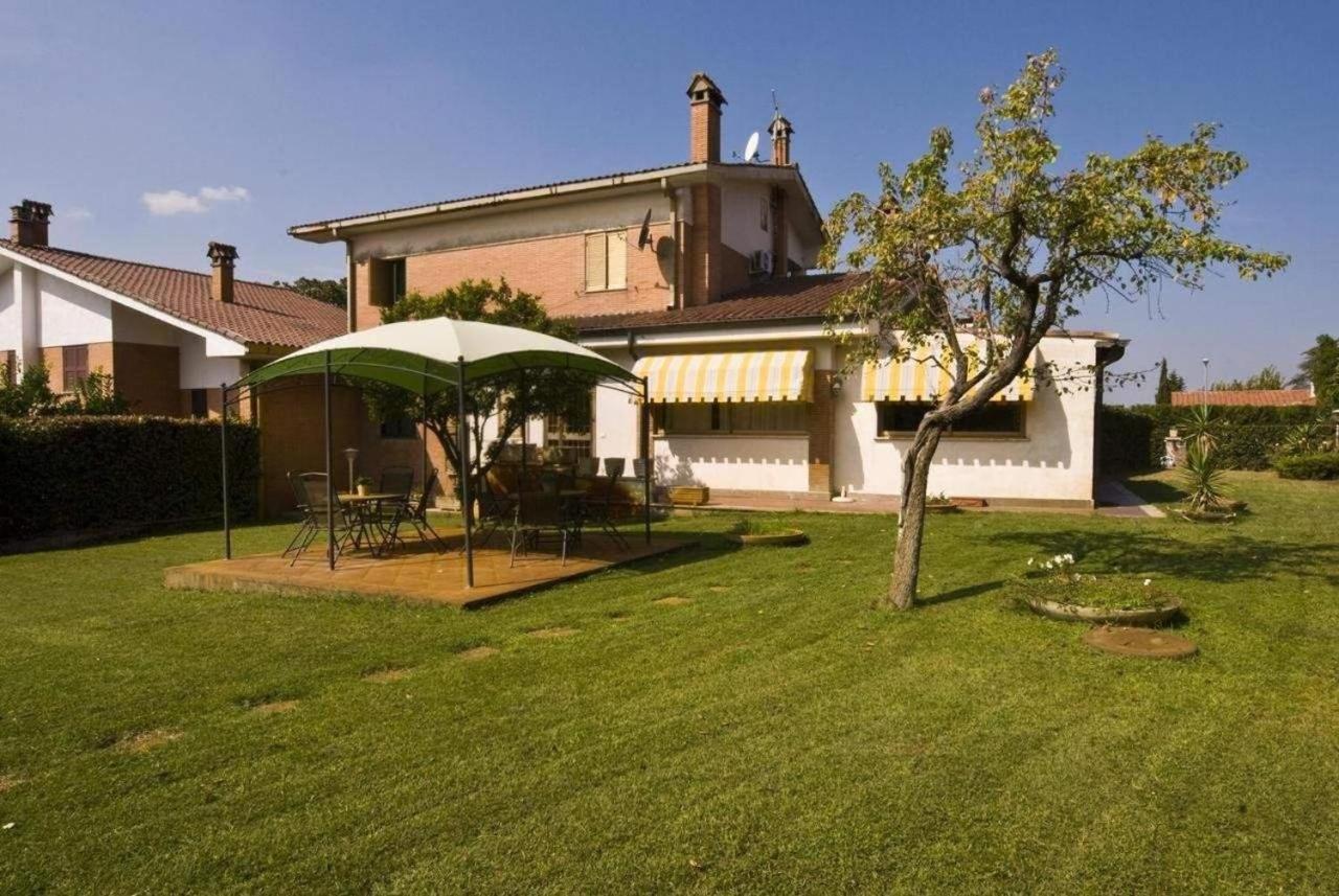Villino Fiorella Ciampino Exteriör bild